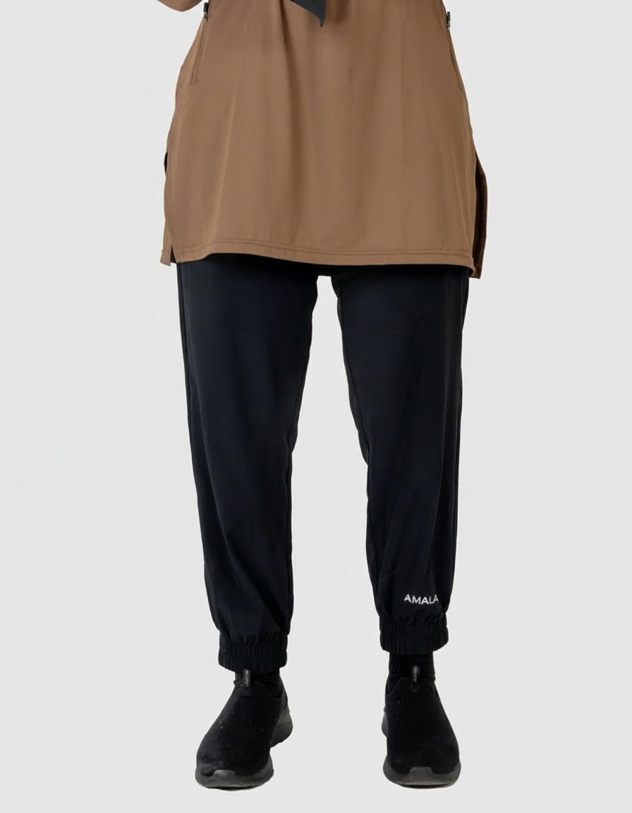 AMALA Training Joggers Black – Ansicht 3